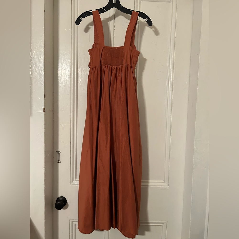 Olivaceous Midi Dress. Size M. - Picture 2 of 6